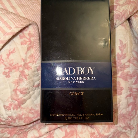 Carolina Herrera Bad Boy Cobalt in Box - 3.4 oz - Picture 3 of 6
